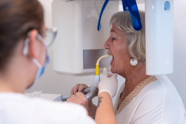 Best Emergency Gum Treatment in Salem Heights, OH